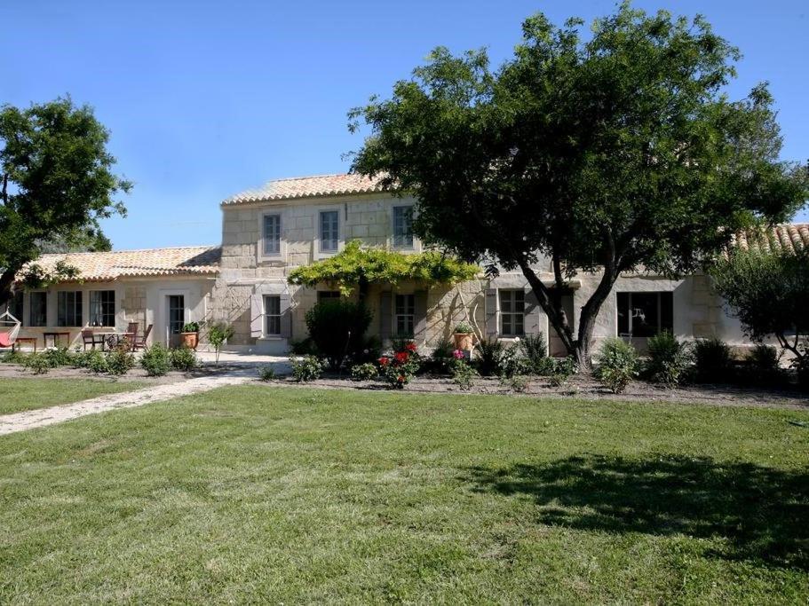 Mas De La Forge Villa Arles Exterior photo